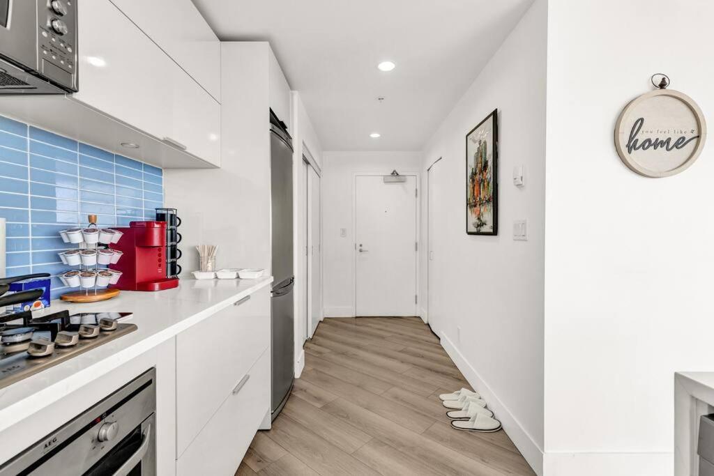 Central Luxury Apartment With Best City Views! Vancouver Buitenkant foto