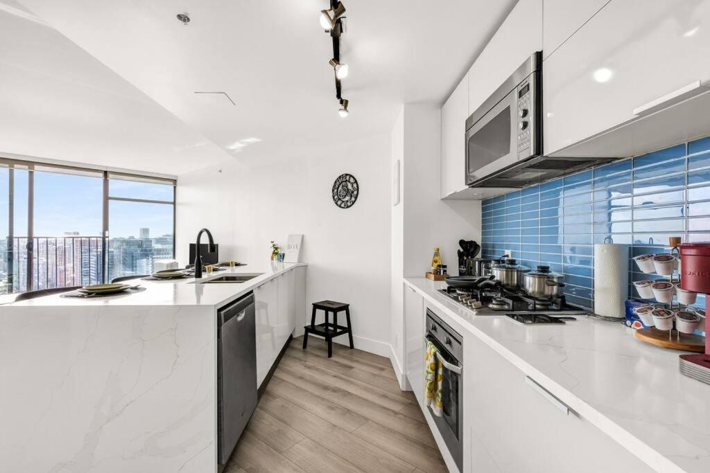 Central Luxury Apartment With Best City Views! Vancouver Buitenkant foto